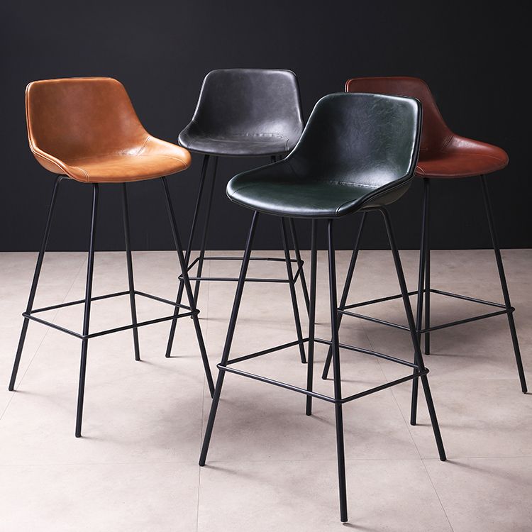 Industrial Leather Distressed Barstool Black Living Room Bar Stool with Bucket Seat Clearhalo 'Bar Furniture' 'Bar Stools' 'bar_stools' 'furniture_bar_stools' 'Kitchen & Dining Furniture' 'kitchen&dining_furn' 'kitchen' 'kitchen_furn' Furniture' 1200x1200_f6018e14-52fd-465b-9126-0a393db9c61f