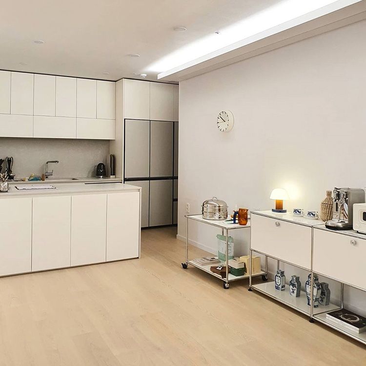 Sideboard di sideboard di archiviazione moderna con cassetto per casa