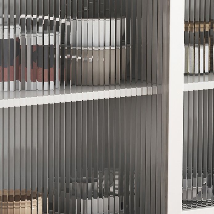 Sideboard in legno ingegnerizzato ingegnerizzato in stile glam con porta di vetro