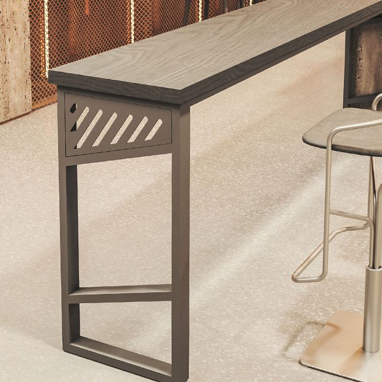 Table bistrot de bistrot en bois massif rectangle Table de pub industriel avec base en métal