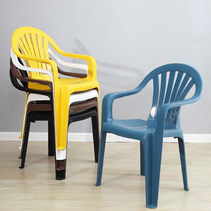 Contemporary Style Windsor Side Chair Plastic Stacking Arm Dining Chairs Clearhalo ' kitchen&dining_furn' 'Dining Chairs' 'Dining Tables & Seating' 'dining_chair' 'furn' 'furn_dining_chair' 'Furniture' 'furniture_dining_chair' 'Kitchen & Dining Furniture' 'kitchen' 1200x1200_f669223e-f63a-482d-bc45-f665dde570d3