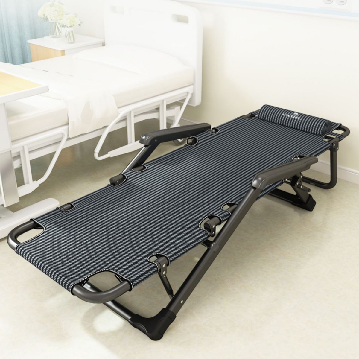 Sedia reclinabile in metallo contemporanea con armi e movimento indipendente