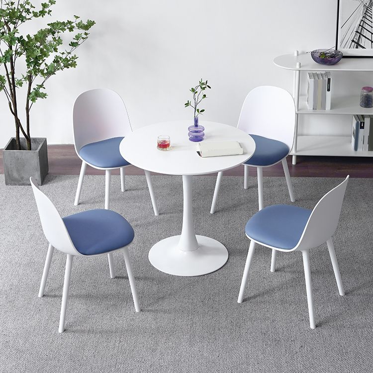 Tavolo da pranzo in legno rotondo minimalista con stile tulipano per 4 persone