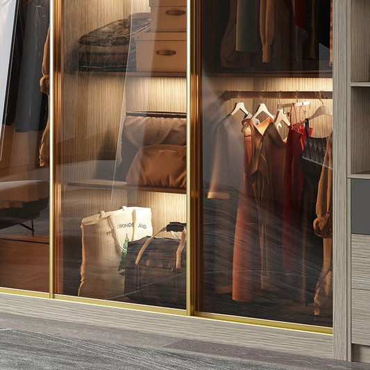 Bruine glazen deur opbergkast eigentijdse schuifdeur garderobe voor thuis