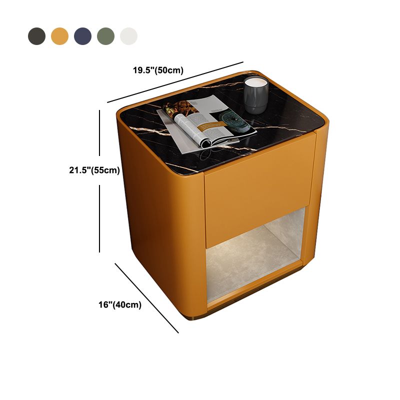 Moderna de madera maciza y cajón nocturno de pizarra.