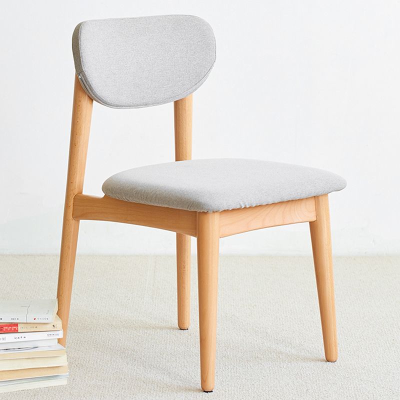 ベッドルーム用の4本の足のあるモダンオフィスチェアシートウッドデスクチェア