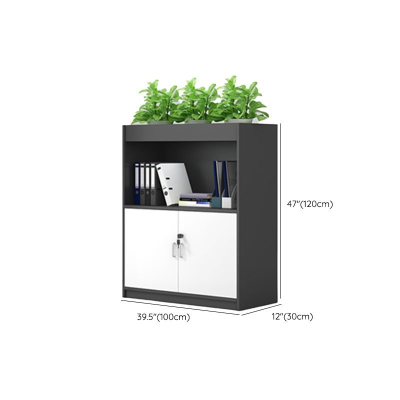 Armadio di archiviazione in legno di archiviazione contemporanea.