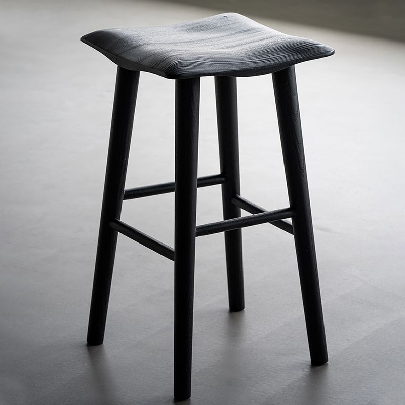 Taburete de bar de estilo moderno, taburete de bar de madera maciza negra para interior