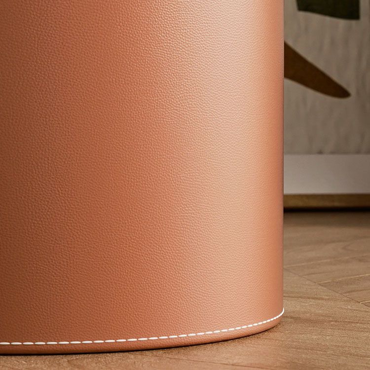 Medra redonda de metal Mesa lateral superior de 20.9 "Mesa de pedestal de cuero de altura con almacenamiento