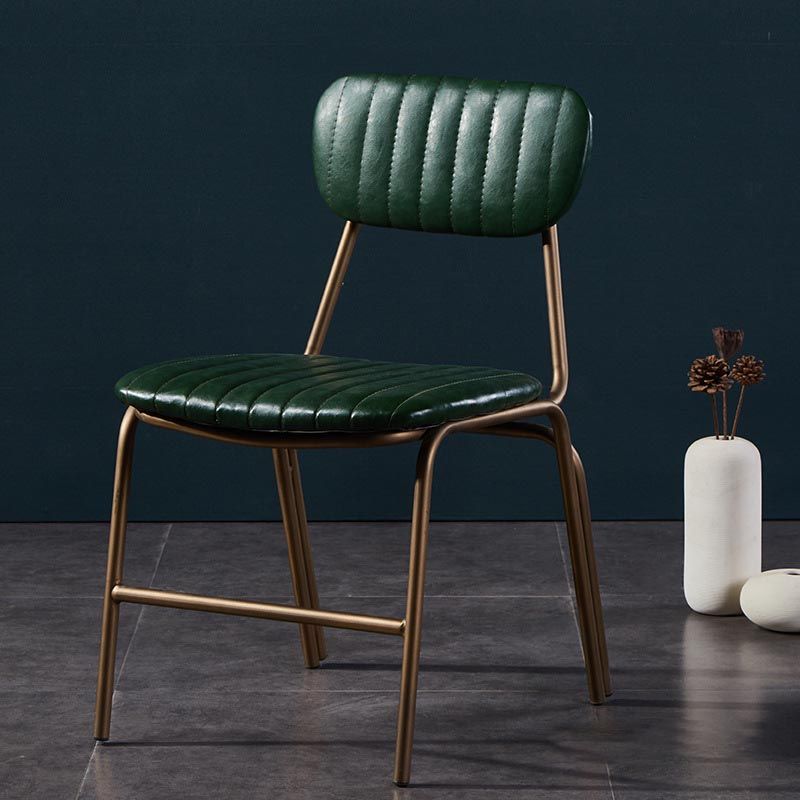 Chaise latéral glamour rembourrée PU en cuir PU en cuir pour salle à manger