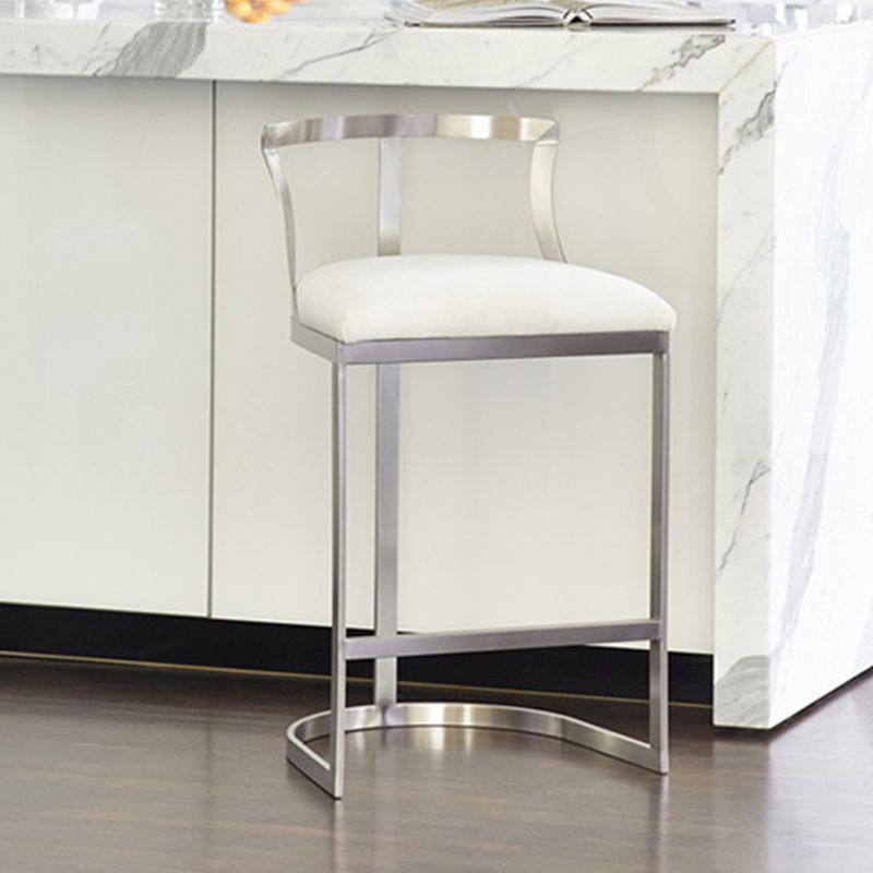 Glam Style Upholstered Counter Height Stool Metal Bar Stool Bar Stool Clearhalo 'Bar Furniture' 'Bar Stools' 'bar_stools' 'furn' 'furn_bar_stools' 'Furniture' 'Kitchen & Dining Furniture' 1200x1200_f82a1e2f-f25f-4acc-8140-fe34a5614b40