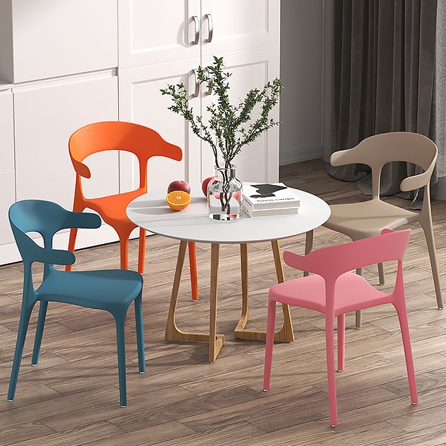 Scandinavian Living Room Plastic Arm Chair Matte Finish Wingback Dining Chair Clearhalo ' kitchen&dining_furn' 'Dining Chairs' 'Dining Tables & Seating' 'dining_chair' 'furn' 'furn_dining_chair' 'Furniture' 'furniture_dining_chair' 'Kitchen & Dining Furniture' 'kitchen' 1200x1200_f886431e-5b16-48ef-8001-6282c83f38da
