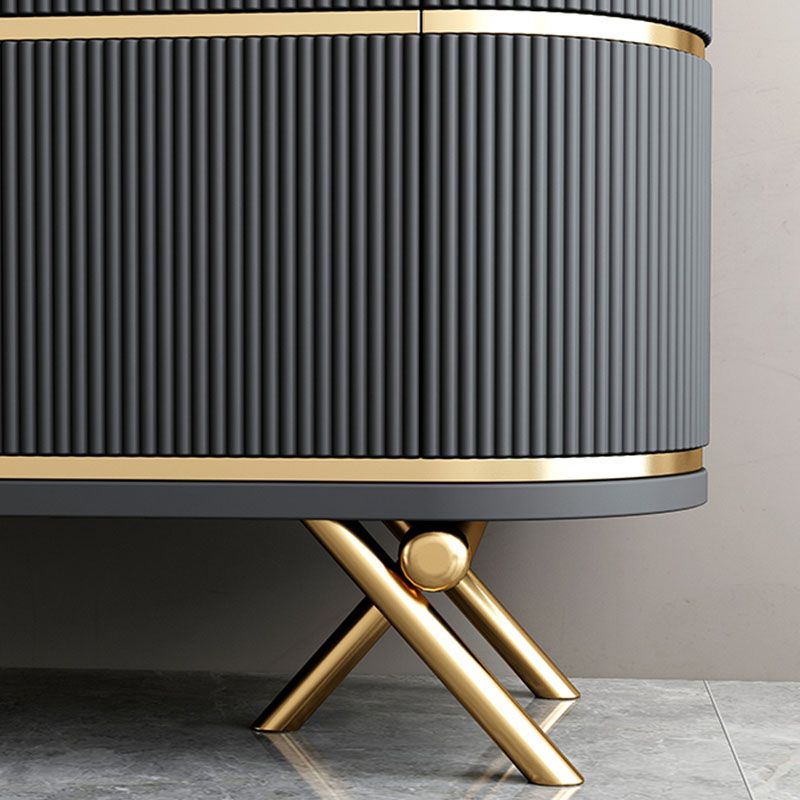 Moderno mobile sideboard in legno ingegnerizzato in stile, alto 33,5 pollici di altezza