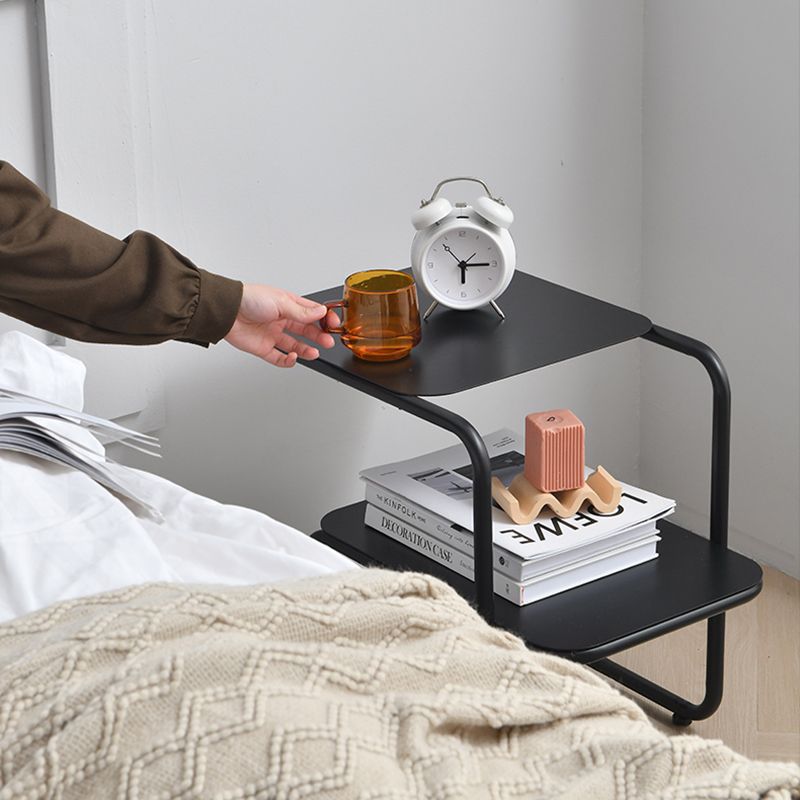 Modernistic Sled Base Side Table Rectangular Metal Top End Table with Shelf Clearhalo 'Coffee & Accent Tables' 'End & Side Tables' 'end_side_tables' 'furn' 'furn_end_side_tables' 'Furniture' 'Living Room Furniture' 1200x1200_f89baee0-26d4-4f01-be5b-9c20c7372bb9