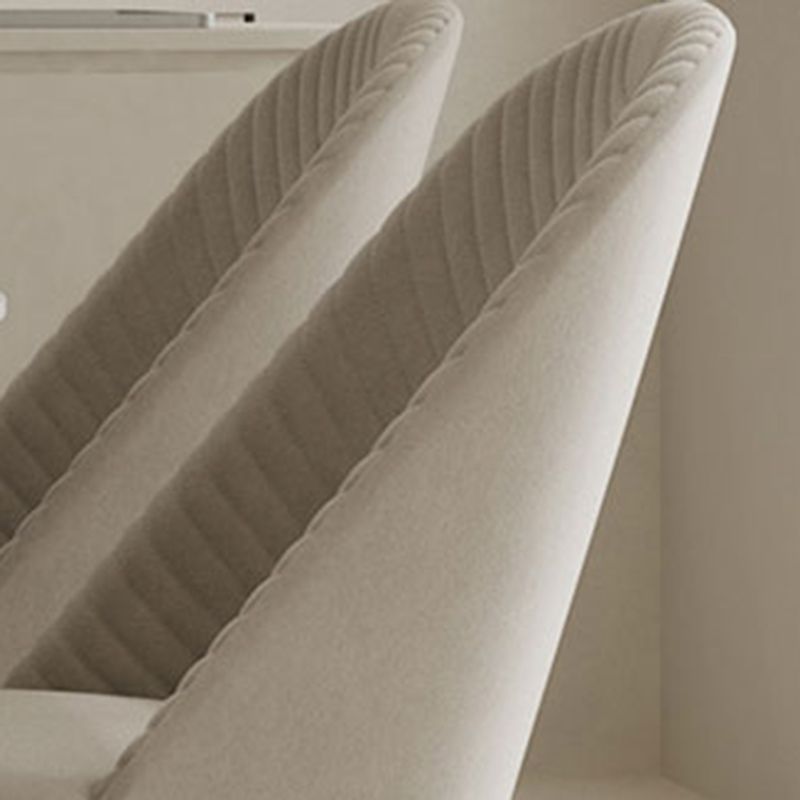 Ensemble de restauration moderne 1/5 pcs table à manger en marbre avec chaises rembourrées