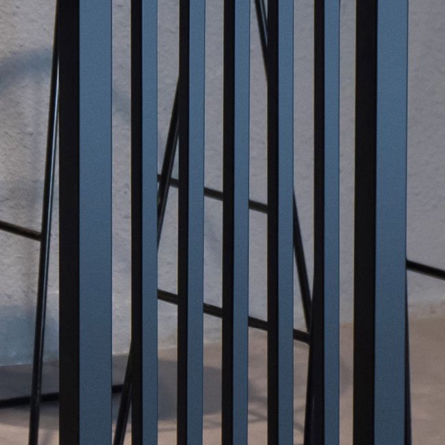 Tavolo da pranzo in legno massiccio tavolo da bar moderno con base a slitta nera