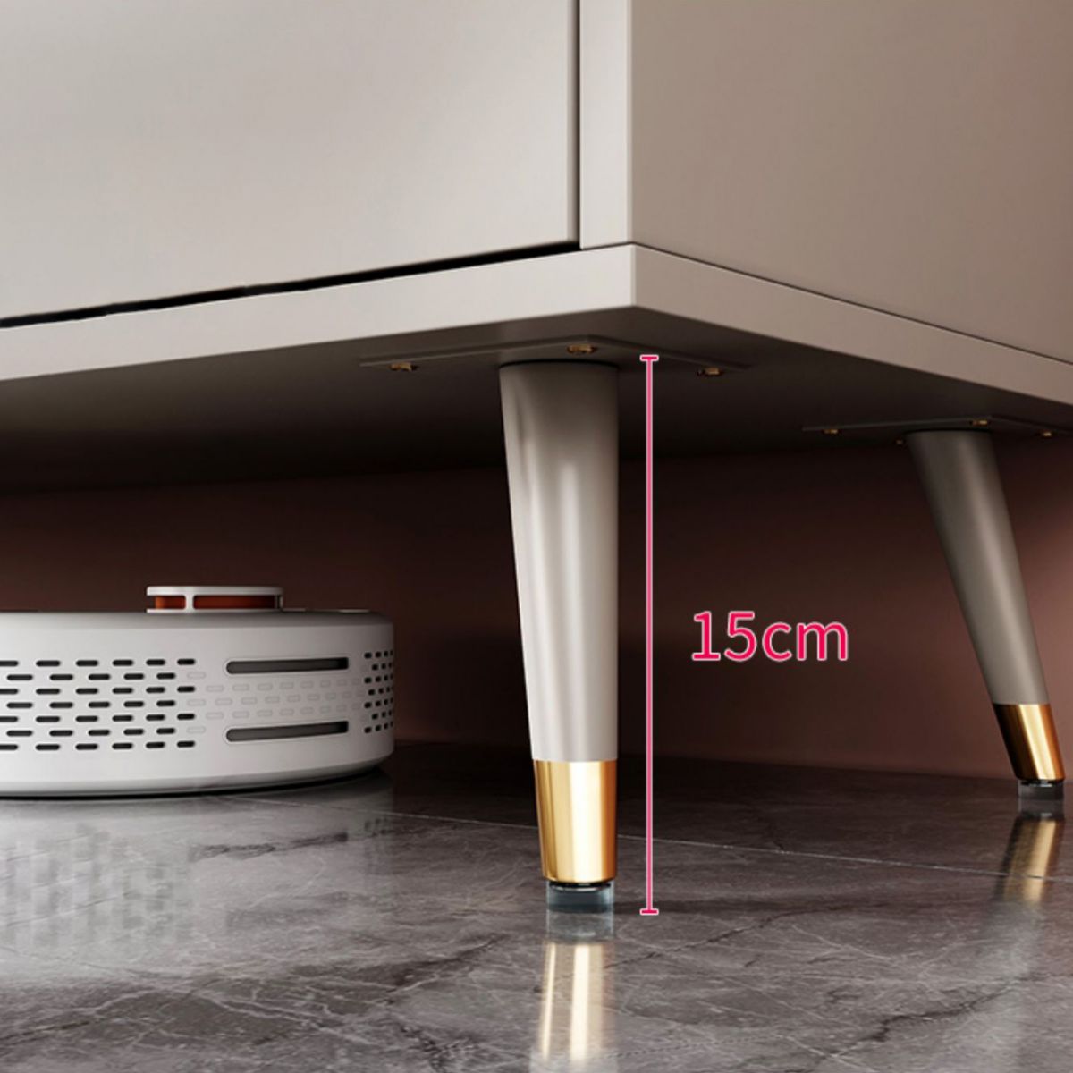 Credenza a scaffalatura regolabile in legno ingegnerizzato glam con top in pietra per soggiorno