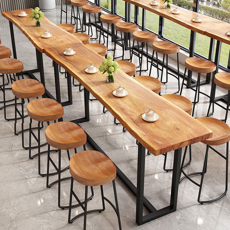 Tavolo da barra in legno massiccio marrone chiaro moderno tavolo da bistrot telaio metallico