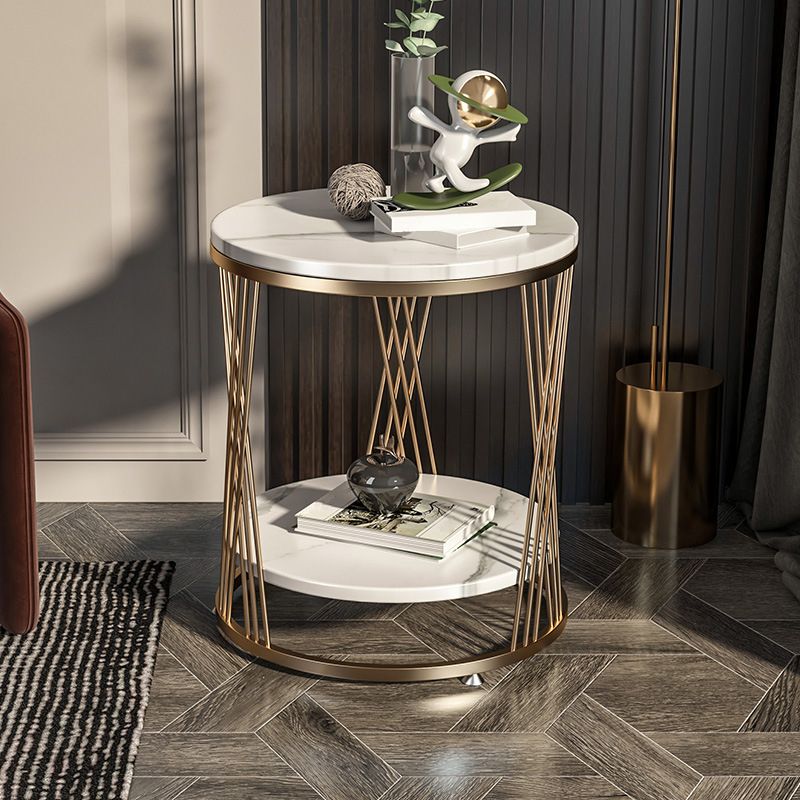 Marco de mármol modernista con estante redonda de mesa de estar de doble nivel