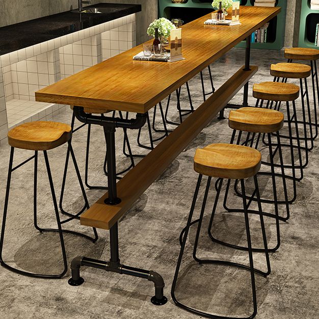 Brown Industrial Style Bar Table Solid Wood Casual Bar Table with Metal Base Clearhalo 'Bar Furniture' 'Bar Tables' 'bar_tables' 'furn' 'furn_bar_tables' 'Furniture' 'furniture_bar_tables' 'Kitchen & Dining Furniture' 1200x1200_f938b338-921c-48c0-8eb1-ec19e1c7bfc3