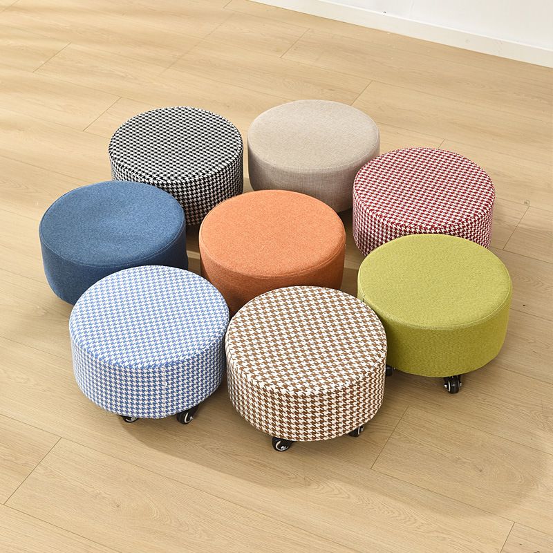 Cotton Blend Ottoman Houndstooth Pattern Fade Resistant Round Ottoman with Wheels Clearhalo 'furn' 'furn_ottomans_poufs' 'Furniture' 'Living Room Furniture' 'Ottomans & Poufs' 'ottomans_poufs' 1200x1200_f9461361-50fa-4aff-a9e2-ed637c1c6d89
