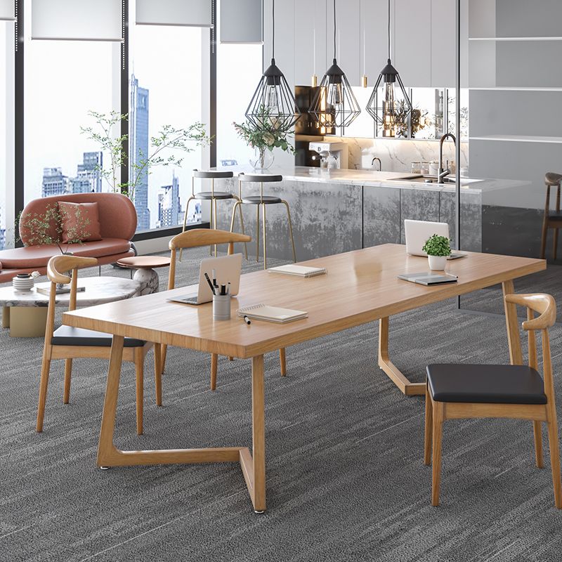Natural Dining Table Contemporary Style Solid Wood Rectangle Dinner Table