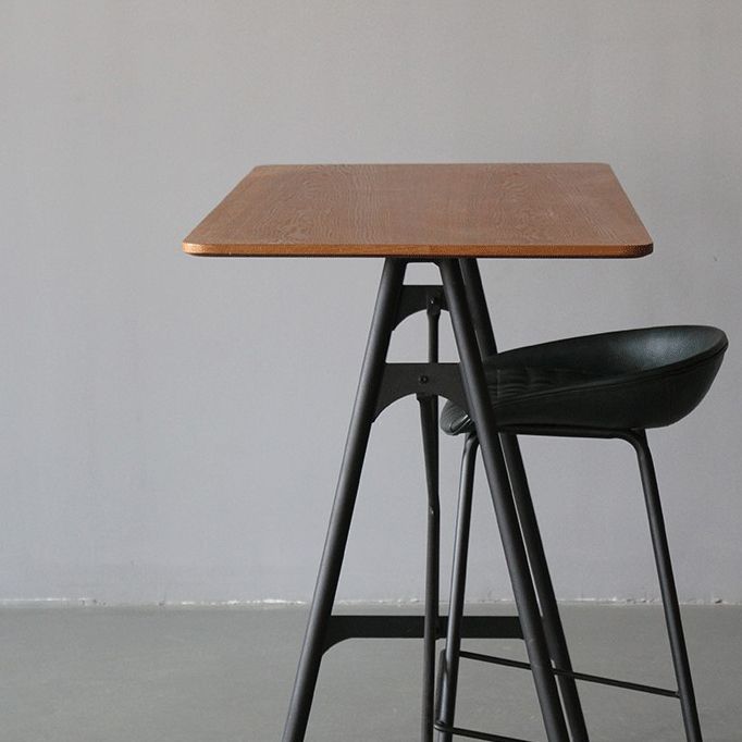 Industrial Style Bar Table Artificial Wood Top 42-inch Bar Table for Dining Room Clearhalo 'Bar Furniture' 'Bar Tables' 'bar_tables' 'furn' 'furn_bar_tables' 'Furniture' 'furniture_bar_tables' 'Kitchen & Dining Furniture' 'kitchen&dining_furn' 'kitchen' 1200x1200_f981e450-192b-464f-9502-c424390c3d9e