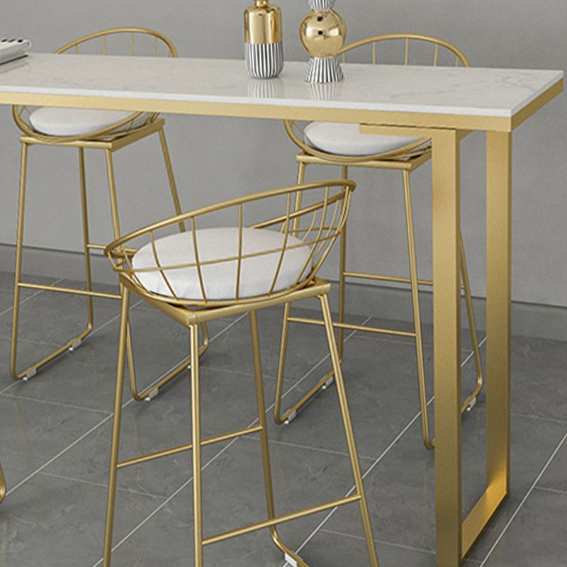 Faux marmeren tafel moderne bistro-bartafel met sledeonderstel