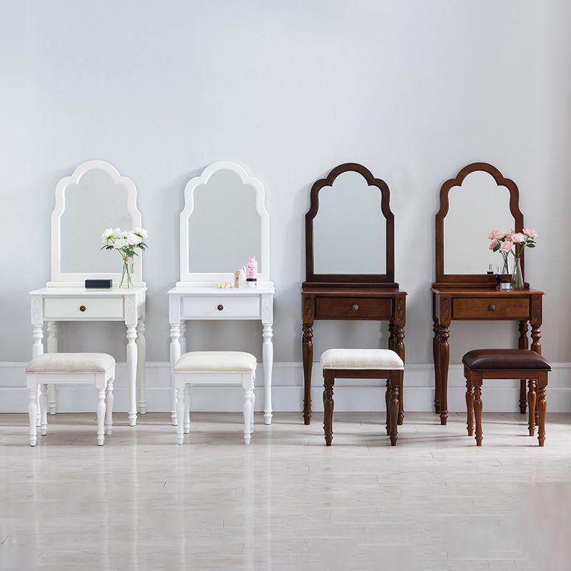 Traditional Wooden Vanity Makeup Table Set 1 Drawers Dressing Table with Mirror Clearhalo 'Bedroom Furniture' 'furn' 'furn_makeup_vanities' 'Furniture' 'Makeup Vanities' 'makeup_vanities' 1200x1200_f9ab1e15-7e99-4d95-a753-af0f8fcb90ad