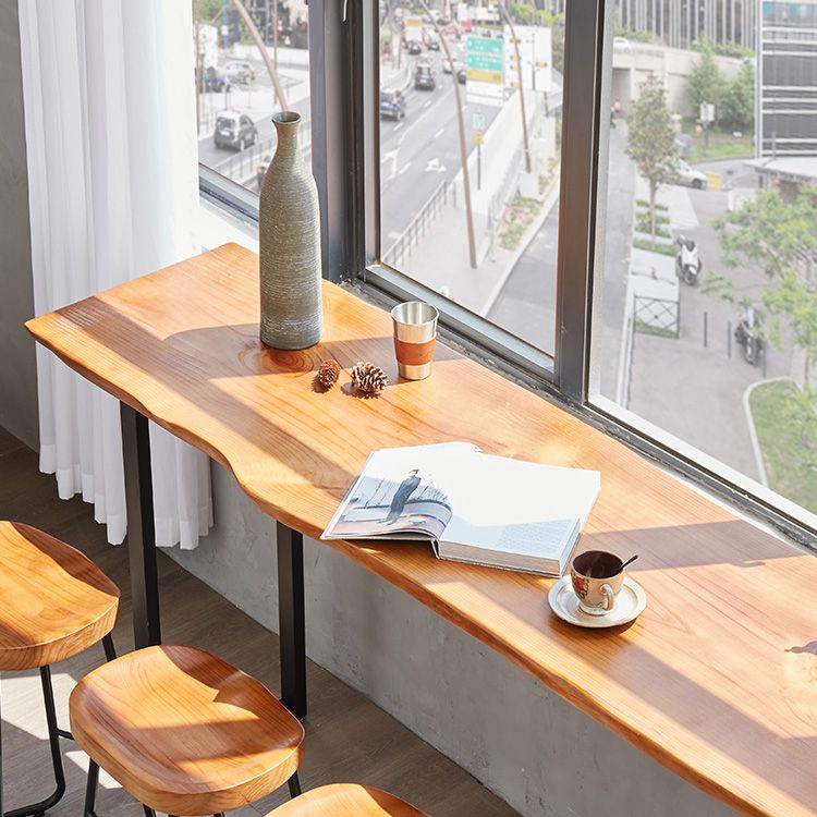 Solid Wood Bar Dining Table Industrial Bar Dining Table with Sled Base in Black Clearhalo 'Bar Furniture' 'Bar Tables' 'bar_tables' 'furn' 'furn_bar_tables' 'Furniture' 'furniture_bar_tables' 'Kitchen & Dining Furniture' 1200x1200_f9c6e8f4-42ea-4f60-9ca9-6c6367935810