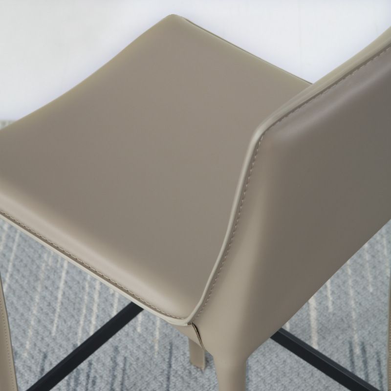 Modern Bar-stool Leather Counter Bar Stool with Metal Legs for Kitchen Clearhalo 'Bar Furniture' 'Bar Stools' 'bar_stools' 'furn' 'furn_bar_stools' 'Furniture' 'furniture_bar_stools' 'Kitchen & Dining Furniture' 1200x1200_fa135975-95f9-4a75-acfc-48eb3d07395f
