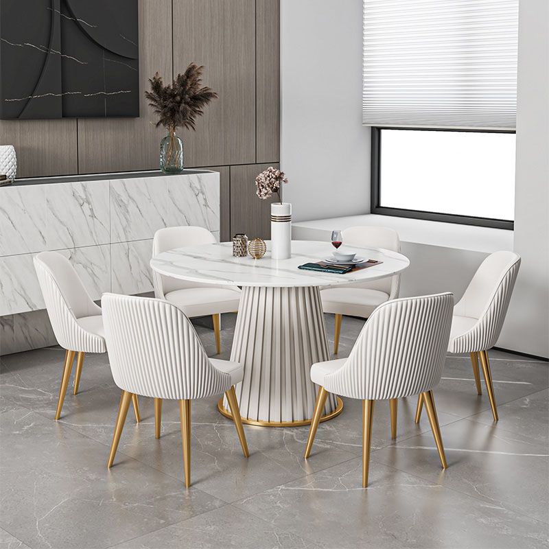 Traditional Luxury Dining Table Round Pedestal Table for Home Clearhalo 'Dining Tables & Seating' 'Dining Tables' 'dining_table' 'furn' 'furn_dining_table' 'Furniture' 'Kitchen & Dining Furniture' 1200x1200_fa22701f-7422-42c3-a399-951d8928a59f