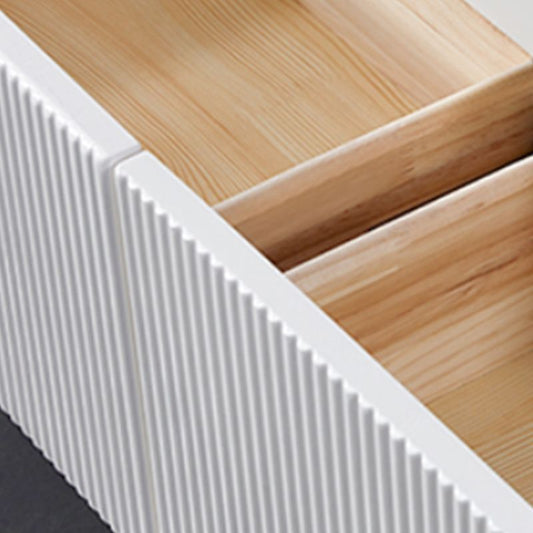 Glam chiusura con console multimediale di stoccaggio chiuso con cassetti