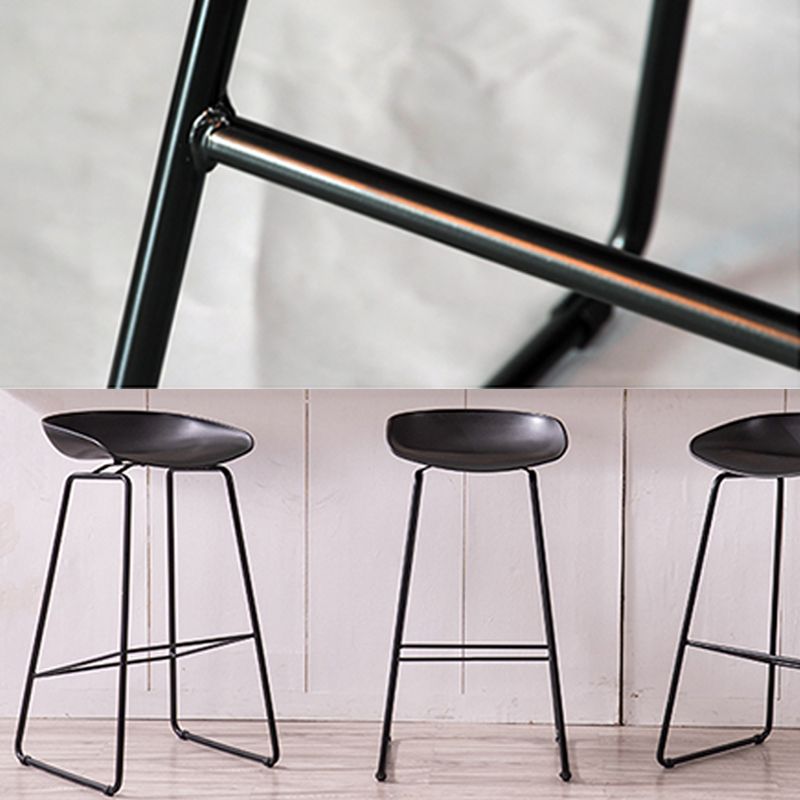Modern Style Bar-stool Sled Legs with Iron Footrest Low Back Barstool for Kitchen Clearhalo 'Bar Furniture' 'Bar Stools' 'bar_stools' 'furn' 'furn_bar_stools' 'furniture_bar_stools' 'Kitchen & Dining Furniture' 'kitchen&dining_furn' 'kitchen' 'kitchen_furn' Furniture' 1200x1200_faa26641-047c-4e95-a8b7-4aa9ebf86440