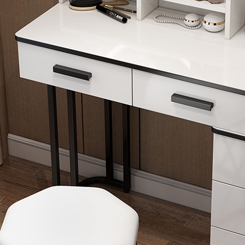 White Mirrored Vanity Bedroom Make-up Vanity Table Set with 5 Drawers Clearhalo 'Bedroom Furniture' 'furn' 'furn_makeup_vanities' 'Furniture' 'Makeup Vanities' 'makeup_vanities' 1200x1200_fadfd478-79e3-41e8-bf45-ae37cc6f48ac