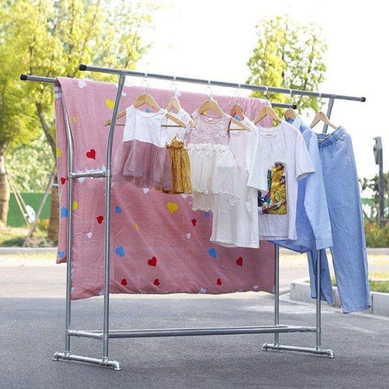 Stand moderne en métal encadré avec 3 rails suspendus et kit d'entrée de rangement