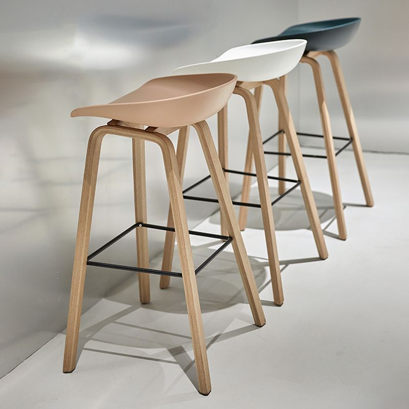 Scandinavia Style Bar Stool Wooden Legs PP Bucket Seat for Counter Bar Clearhalo 'Bar Furniture' 'Bar Stools' 'bar_stools' 'furn' 'furn_bar_stools' 'furniture_bar_stools' 'Kitchen & Dining Furniture' 'kitchen&dining_furn' 'kitchen' 'kitchen_furn' Furniture' 1200x1200_fb0c001b-2ec0-4a94-b72c-129d350b947e