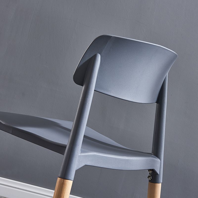 Modern Square Open Back Dining Chair Plastic Stackable Side Dining Chairs for Kitchen Clearhalo ' kitchen&dining_furn' 'Dining Chairs' 'Dining Tables & Seating' 'dining_chair' 'furn' 'furn_dining_chair' 'Furniture' 'furniture_dining_chair' 'Kitchen & Dining Furniture' 'kitchen' 1200x1200_fb1bf03e-7d15-412f-8ff9-532b53e9e7d2