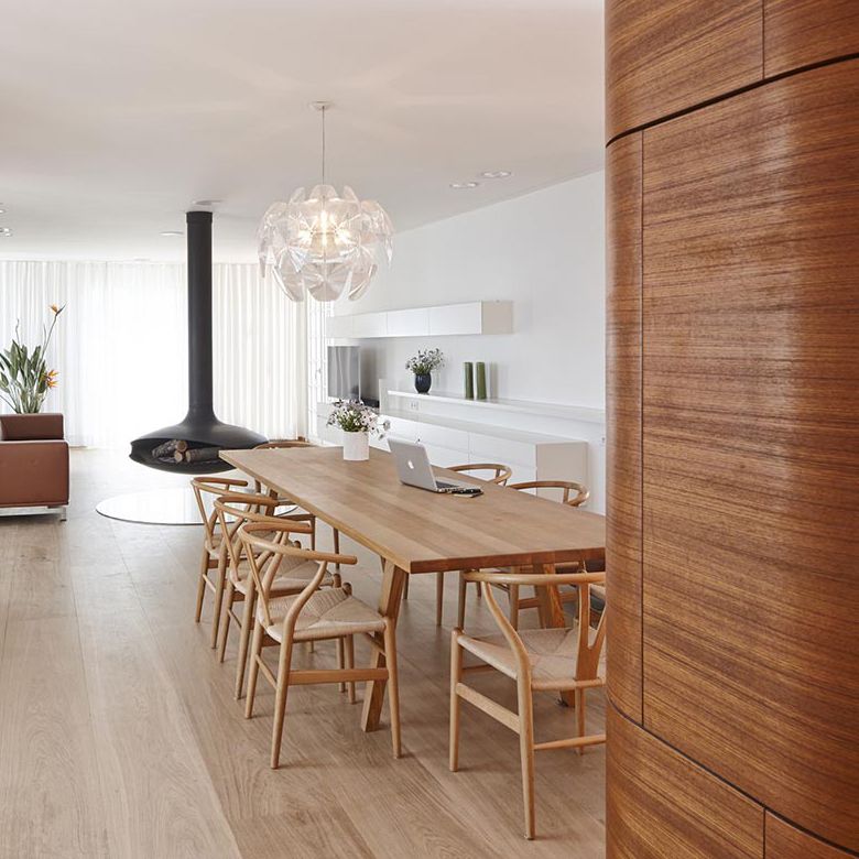 Solid Wood Contemporary Rectangular Dining Table Pine Wood Top Indoor Table Clearhalo ' dining_table' 'Dining Tables & Seating' 'Dining Tables' 'furn' 'furn_dining_table' 'Furniture' 'furniture_dining_table' 'Kitchen & Dining Furniture' 'kitchen&dining_furn' 'kitchen' 'kitchen_dining_table' 1200x1200_fb65e63f-ab02-4919-a7e0-61679e9919f7