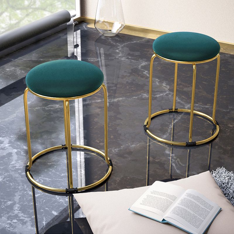 Modern Ottoman Velvet Upholstered Solid Color Metal Frame Round Ottoman Clearhalo 'furn' 'furn_ottomans_poufs' 'Furniture' 'Living Room Furniture' 'Ottomans & Poufs' 'ottomans_poufs' 1200x1200_fb79fd59-0d7e-48dd-bef9-a287755f2d52