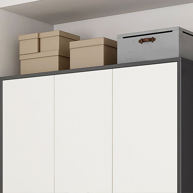 Armadio del guardaroba rettangolare moderno moderno armadio in legno.