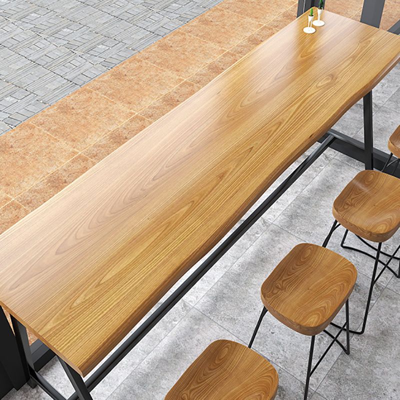 Table de pub à base noire, plateau en bois massif, à hauteur de bar, pour utilisation sur patio