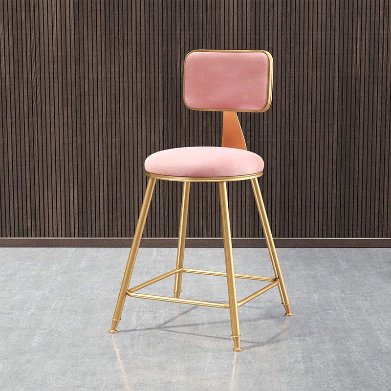 Glam Round Bar and Counter Stool Low Back Stool with 4 Legs in Gold Clearhalo 'Bar Furniture' 'Bar Stools' 'bar_stools' 'furn' 'furn_bar_stools' 'Furniture' 'furniture_bar_stools' 'Kitchen & Dining Furniture' 1200x1200_fbc60a0e-dda0-4c44-9813-249d02f08c34