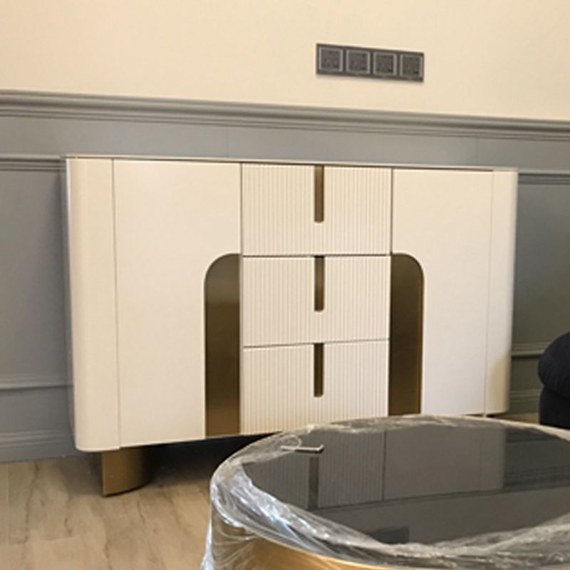 Glam Sideboard Buffet Cabinets Buffet Sideboard with 2 Doors and 3 Drawers Clearhalo 'buffet_sideboard' 'Buffets & Sideboards' 'furn' 'furn_buffet_sideboard' 'Furniture' 'Kitchen & Dining Furniture' 1200x1200_fbeb33d5-043e-47c9-bf7a-f1ccad0d1051