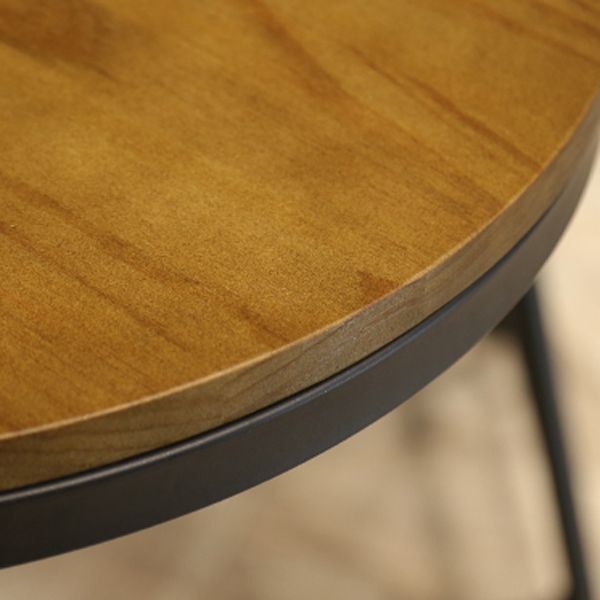 Modern Style Bar Chair with Low Back Footrest Round Seat Iron Legs for Kitchen Bar Clearhalo 'Bar Furniture' 'Bar Stools' 'bar_stools' 'furn' 'furn_bar_stools' 'furniture_bar_stools' 'Kitchen & Dining Furniture' 'kitchen&dining_furn' 'kitchen' 'kitchen_furn' Furniture' 1200x1200_fbfafbff-6164-4847-8b25-3298a72e1081