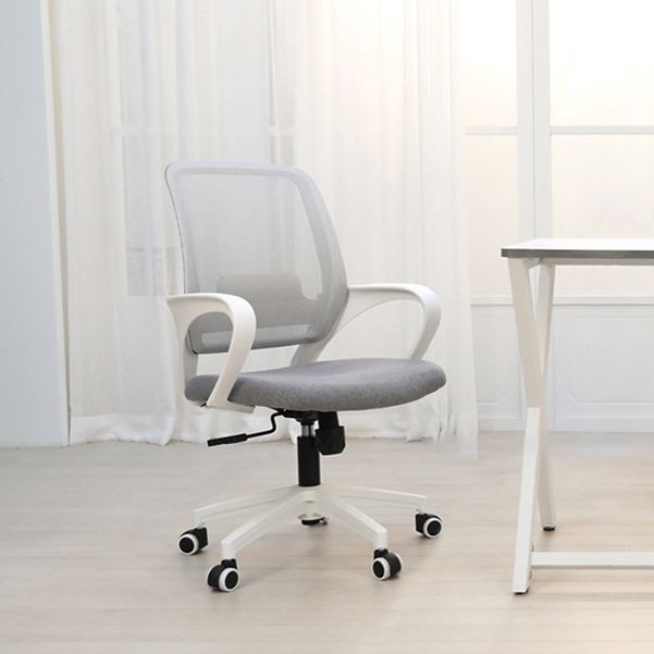 Silla de computadora moderna silla de reposapié fija silla de escritorio de nylon con ruedas