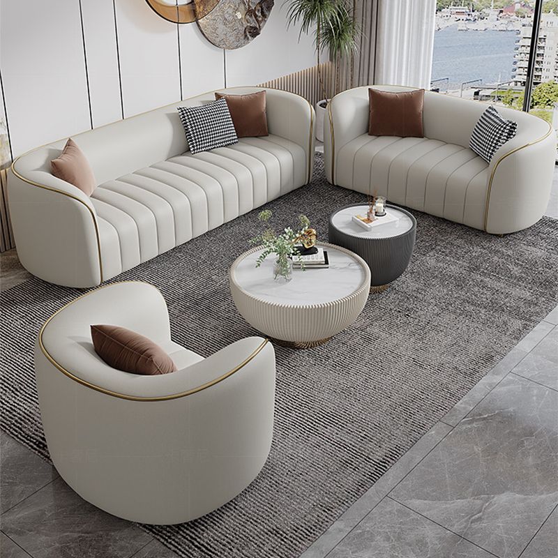 Echte lederen hellende armbank Moderne beige bank met kussens