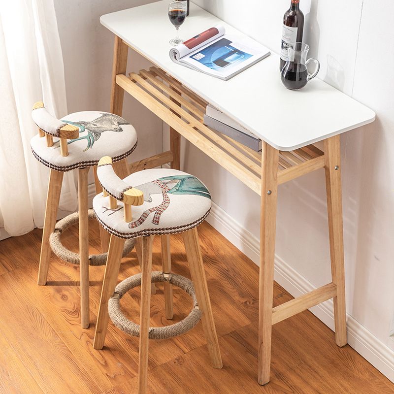 Tavolo da bar casual in stile industriale marrone chiaro, in legno di quercia, per negozio di tè al latte