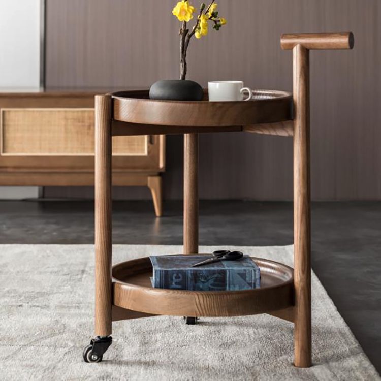 Tavolino in legno del vassoio rotondo scandinavo da 21,6 pollici con scaffale e ruota