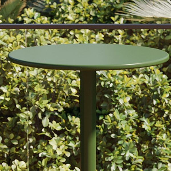 Contemporary Metal Round Bar Table Outdoor Pedestal Bar Dining Table Clearhalo 'Bar Furniture' 'Bar Tables' 'bar_tables' 'furn' 'furn_bar_tables' 'Furniture' 'Kitchen & Dining Furniture' 1200x1200_fccf3153-9d1e-4fc8-ad94-efca130446ab